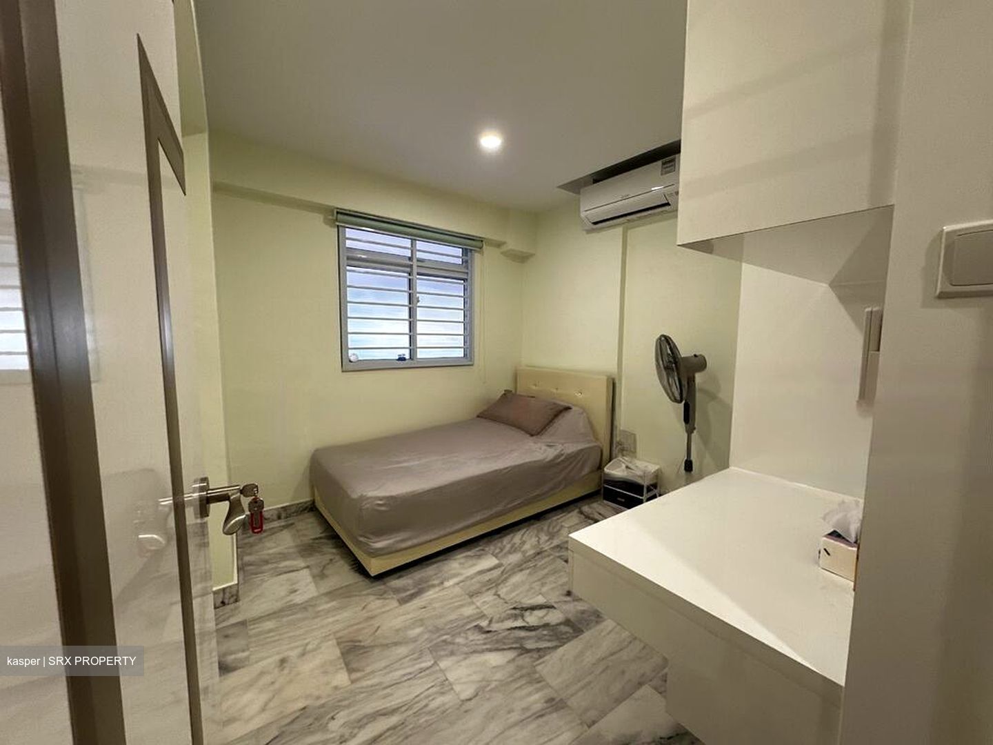 Blk 261 Jurong East Street 24 (Jurong East), HDB 3 Rooms #520920541
